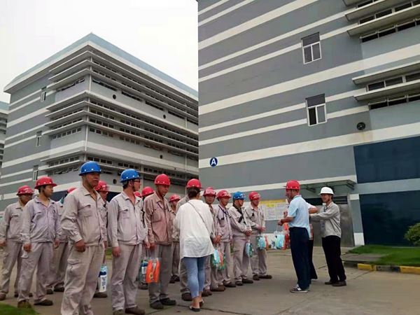 园区总工会送清凉，米兰平台-米兰官方网站（中国）接棒暖人心